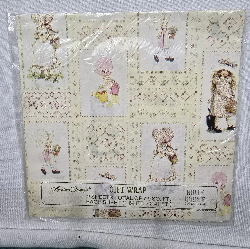 Vintage New American Greetings Assorted Gift Wrap Hollie Hobbie Patchwork Floral